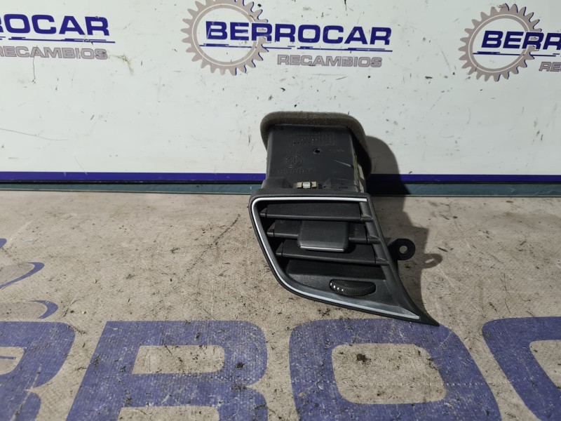 Recambio de aireadores para alfa romeo giulietta (191) 1.6 jtdm cat referencia OEM IAM 156088353  