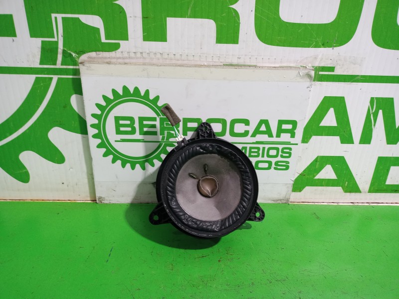 Recambio de altavoz para renault scenic iii xmod bose referencia OEM IAM 3251880020  