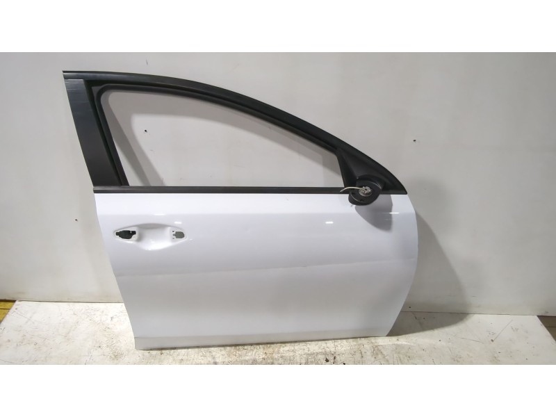 Recambio de puerta delantera derecha para kia ceed (cd) 1.0 t-gdi referencia OEM IAM 76004J7000  