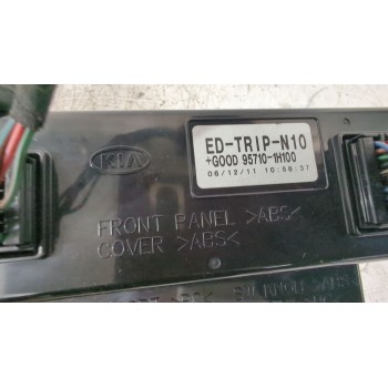 Recambio de pantalla multifuncion para kia cee´d hatchback (ed) 1.6 crdi 90 referencia OEM IAM 957101H100  