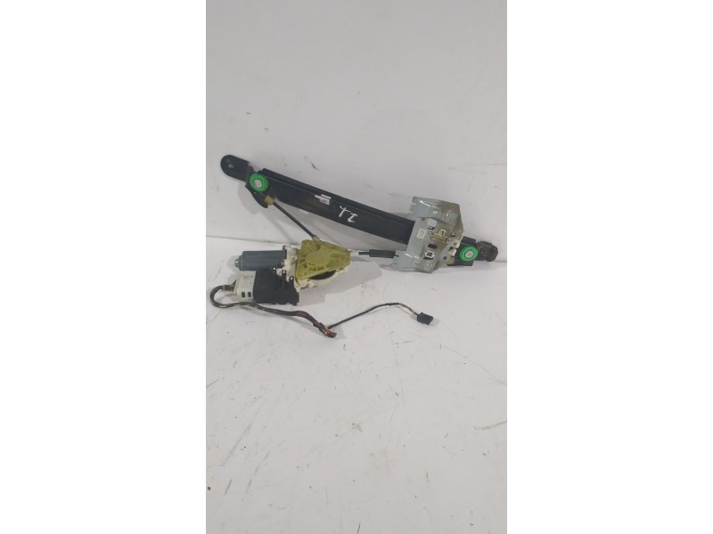 Recambio de elevalunas trasero izquierdo para seat leon (1p1) 1.9 tdi referencia OEM IAM 1P0839461A  