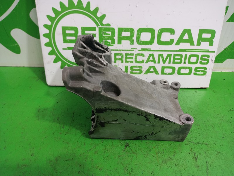 Recambio de soporte motor para ford focus berlina (cap) 1.6 16v cat referencia OEM IAM 4M5Q19D624  