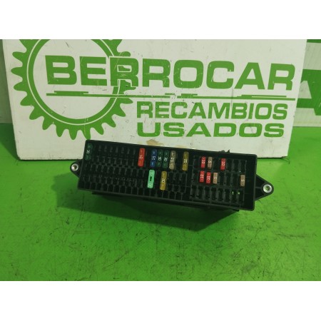Recambio de caja reles / fusibles para seat altea (5p1) style copa referencia OEM IAM 5P1335450  