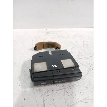 Recambio de interruptor para toyota avensis sedán (_t25_) 2.0 d-4d (adt250_) referencia OEM IAM 8479005130  