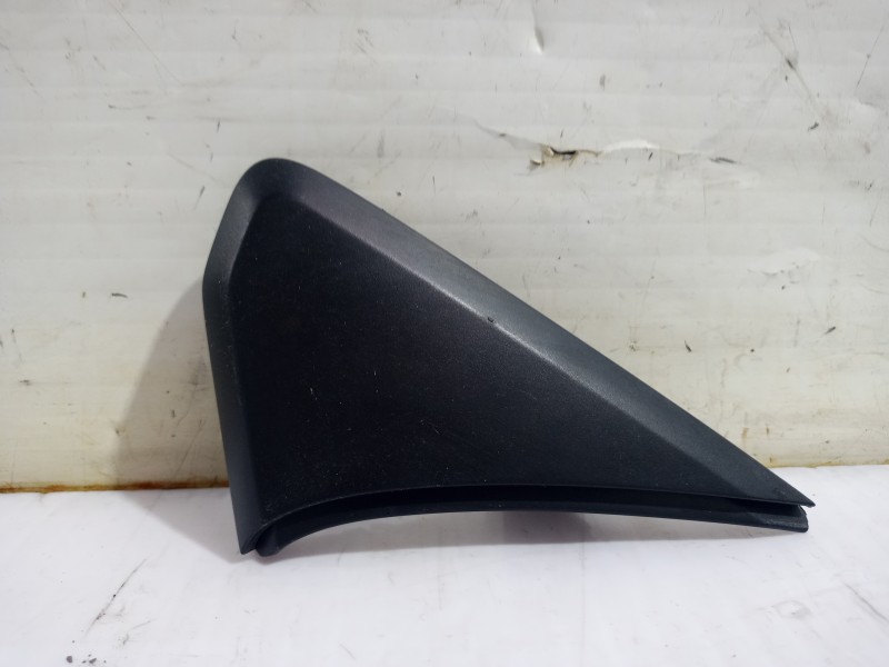 Recambio de moldura izquierda para volkswagen transporter t6 t6 caravelle trendline referencia OEM IAM 7E0857537A  