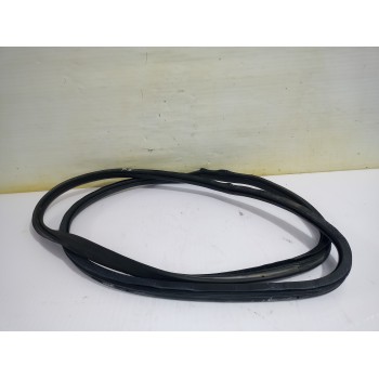 GOMA CONTORNO 4B0831721E 