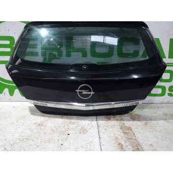 Recambio de porton trasero para opel astra h berlina elegance referencia OEM IAM 126127 (CRISTAL DE REGALO)  