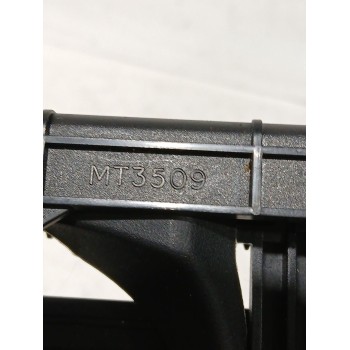 Recambio de posavasos para toyota avensis sedán (_t25_) 2.0 d-4d (adt250_) referencia OEM IAM MT3509  