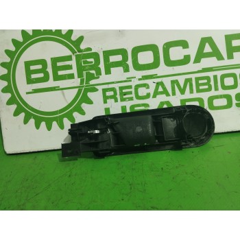 Recambio de maneta interior trasera derecha para volkswagen passat berlina (3b3) 1.6 referencia OEM IAM 3B0839114  