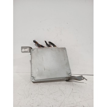 Recambio de centralita motor uce para toyota avensis sedán (_t25_) 2.0 d-4d (adt250_) referencia OEM IAM 8966105A40  