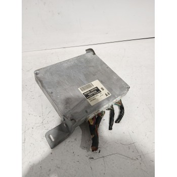 Recambio de centralita motor uce para toyota avensis sedán (_t25_) 2.0 d-4d (adt250_) referencia OEM IAM 8966105A40  