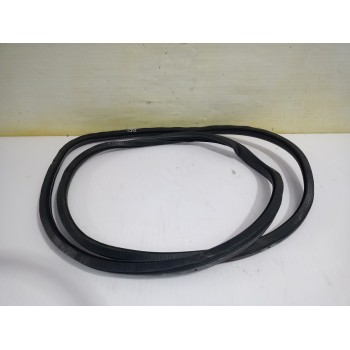 GOMA CONTORNO 4B0831721E 