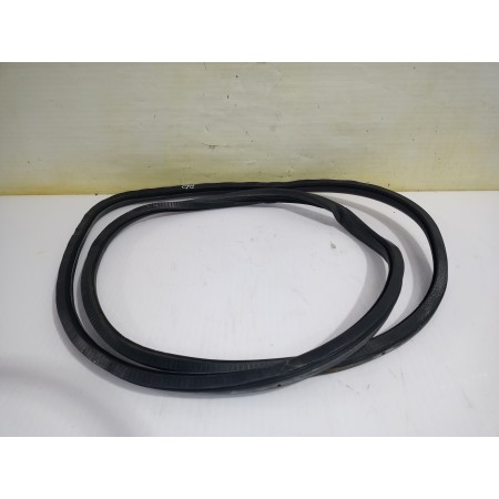 Recambio de goma contorno para audi a6 avant (4b5) 2.5 tdi quattro referencia OEM IAM 4B0831721E  