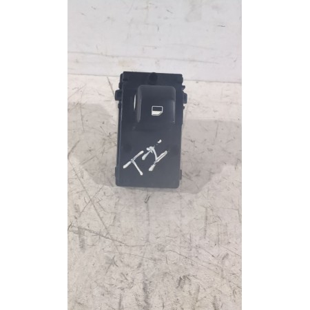 Recambio de mando elevalunas trasero izquierdo para kia ceed (cd) 1.0 t-gdi referencia OEM IAM 93581J7000  