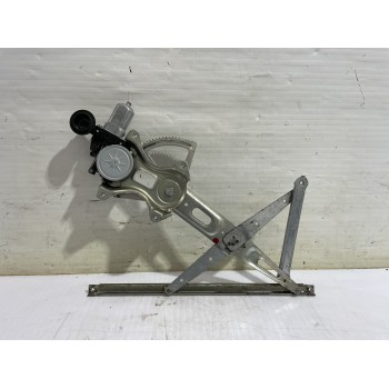 ELEVALUNAS DELANTERO DERECHO 6980152070 