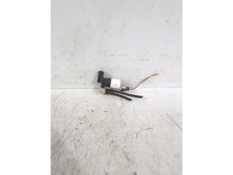 Recambio de bomba limpia para citroën c4 i (lc_) 1.6 hdi referencia OEM IAM 643475  