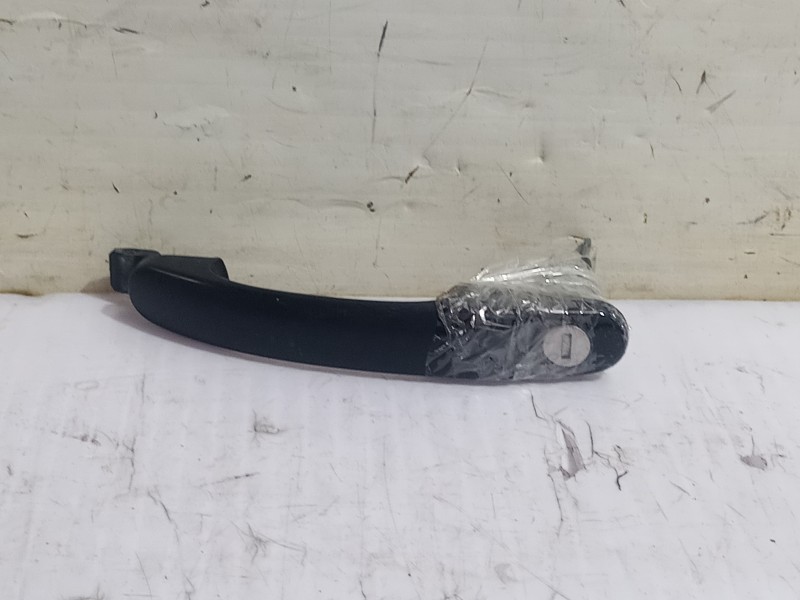 Recambio de maneta exterior delantera izquierda para volkswagen transporter t6 t6 caravelle trendline referencia OEM IAM 7H08372