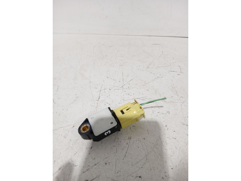 Recambio de sensor para toyota avensis sedán (_t25_) 2.0 d-4d (adt250_) referencia OEM IAM 8983305020  