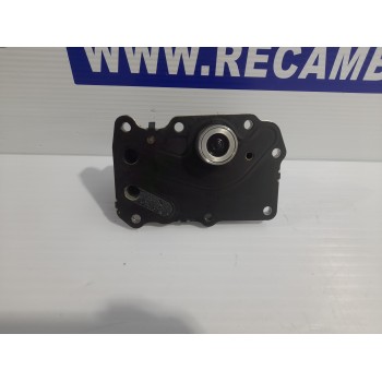 Recambio de enfriador aceite motor para jaguar xe 2.0 diesel cat referencia OEM IAM G4D36A642AA  