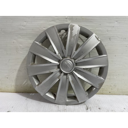 Recambio de tapacubos para volkswagen transporter t6 t6 caravelle trendline referencia OEM IAM 7E0601147  