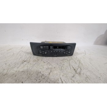 Recambio de sistema audio / radio cd para renault megane i classic (la0/1_) 1.6 16v (la00, la04, la0b, la11, la16, la19, la1j, l