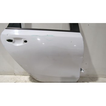 Recambio de puerta trasera derecha para kia ceed (cd) 1.0 t-gdi referencia OEM IAM 77004J7000  