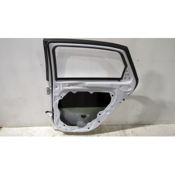 Recambio de puerta trasera derecha para kia ceed (cd) 1.0 t-gdi referencia OEM IAM 77004J7000  