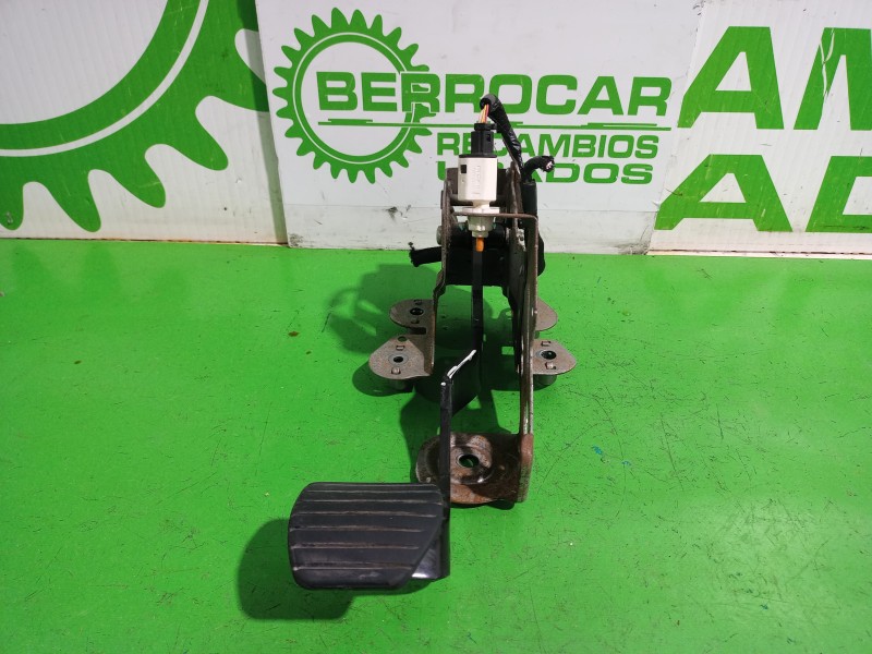 Recambio de pedal de freno para renault scenic iii xmod bose referencia OEM IAM 465010016R  