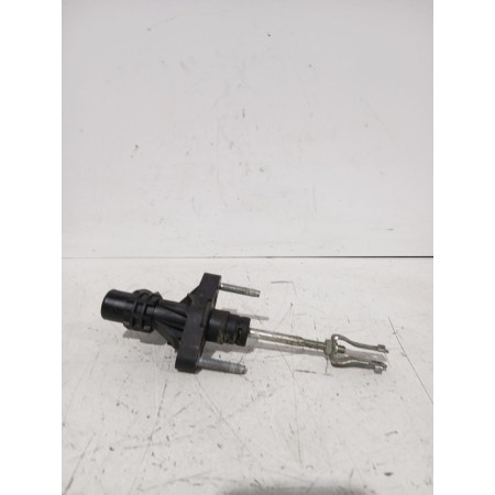 Recambio de bombin embrague para toyota avensis sedán (_t25_) 2.0 d-4d (adt250_) referencia OEM IAM 314200D111  