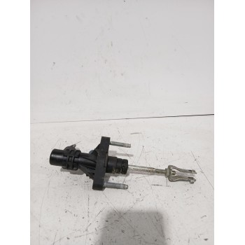 Recambio de bombin embrague para toyota avensis sedán (_t25_) 2.0 d-4d (adt250_) referencia OEM IAM 314200D111  