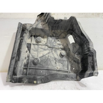 Recambio de cubrecarter para volkswagen transporter t6 t6 caravelle trendline referencia OEM IAM 7E0825205F  