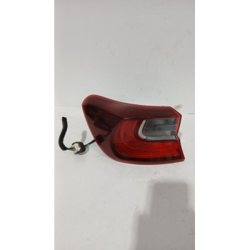 Recambio de piloto trasero izquierdo para kia ceed (cd) 1.0 t-gdi referencia OEM IAM 92401J7000  