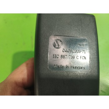 Recambio de enganche cinturon para volkswagen passat berlina (3b3) 1.6 referencia OEM IAM 3B0857739  