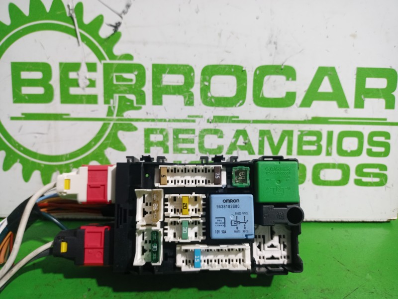 Recambio de caja reles / fusibles para peugeot 508 active referencia OEM IAM 9665492680  