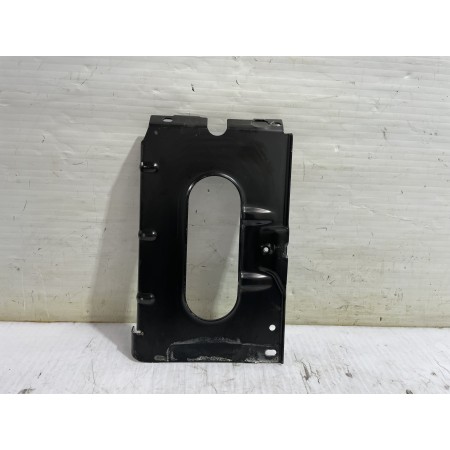 Recambio de soporte bateria para volkswagen transporter t6 t6 caravelle trendline referencia OEM IAM 7E0804781  