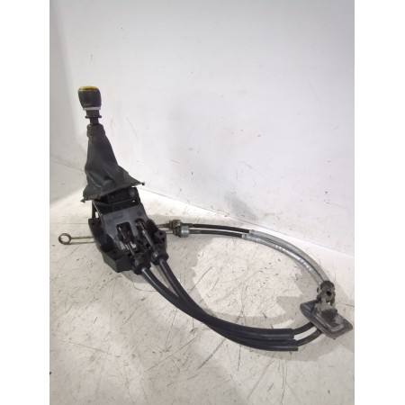 Recambio de palanca cambio para toyota avensis sedán (_t25_) 2.0 d-4d (adt250_) referencia OEM IAM 3353005090  