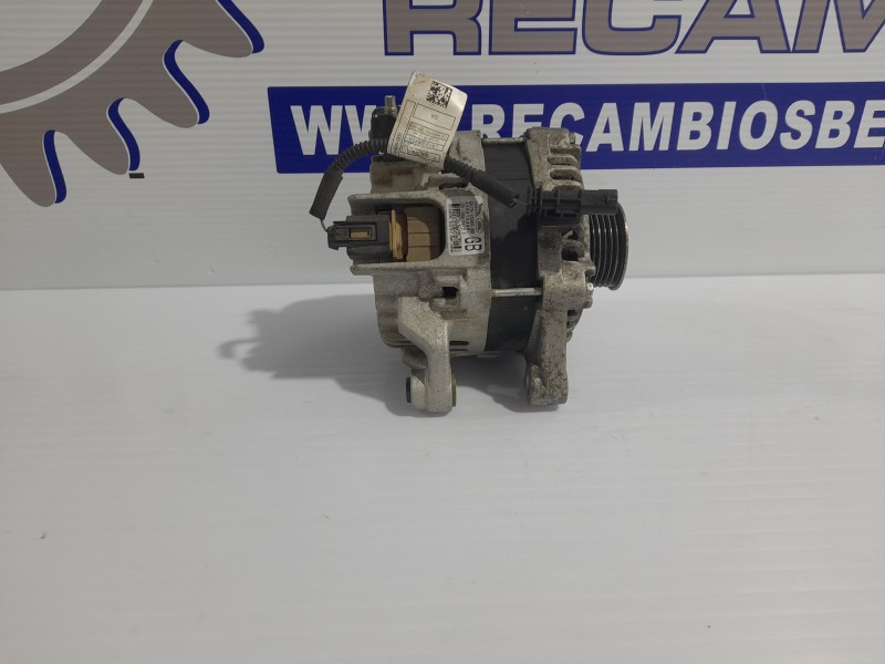 Recambio de alternador para jaguar xe 2.0 diesel cat referencia OEM IAM GX7310300BD  