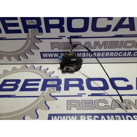 Recambio de cerradura puerta delantera izquierda para volkswagen t5 bus 1.9 tdi cat (axb) referencia OEM IAM 837015AQ  