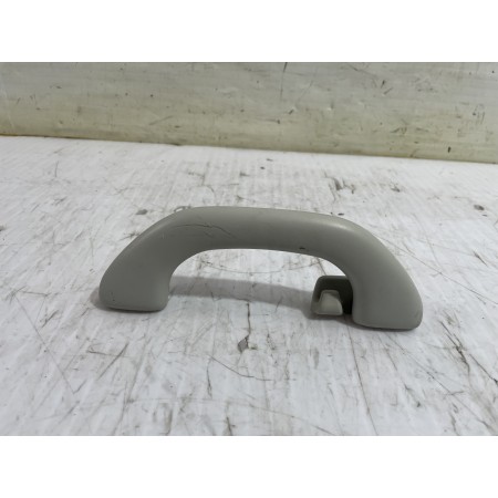 Recambio de asidero techo trasero derecho para volkswagen transporter t6 t6 caravelle trendline referencia OEM IAM 7E5857607DY20