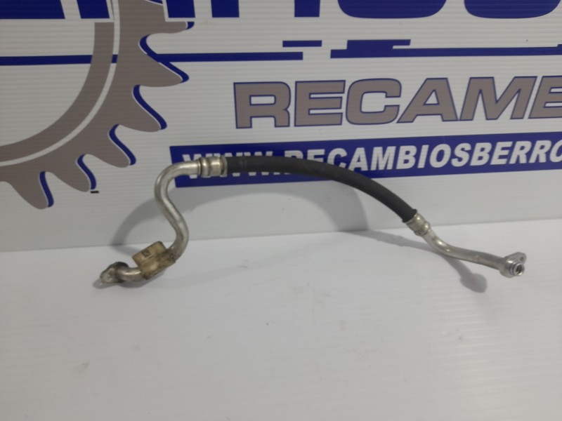 Recambio de tubos aire acondicionado para jaguar xe 2.0 diesel cat referencia OEM IAM GX7319N602  