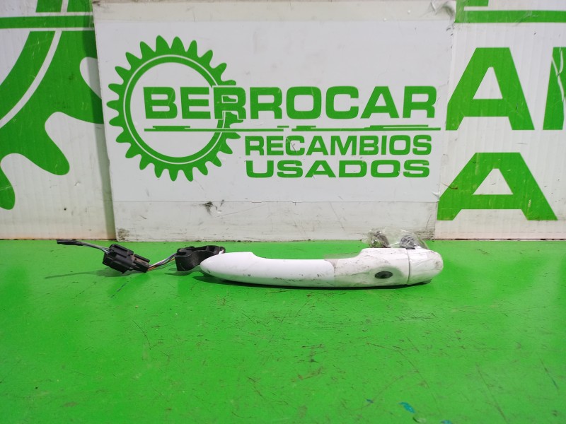 Recambio de maneta exterior delantera derecha para renault scenic iii xmod bose referencia OEM IAM 806B09590R  