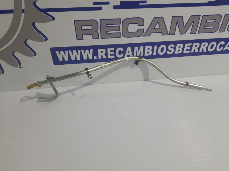 Recambio de varilla aceite para jaguar xe 2.0 diesel cat referencia OEM IAM G4D36754AB  