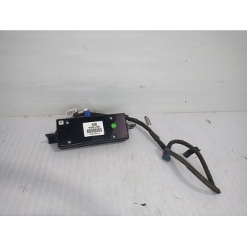 AMPLIFICADOR DE ANTENA 96240AT000 