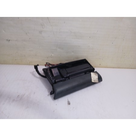 Recambio de cenicero para audi a6 avant (4b5) 2.5 tdi quattro referencia OEM IAM 4B0857951  