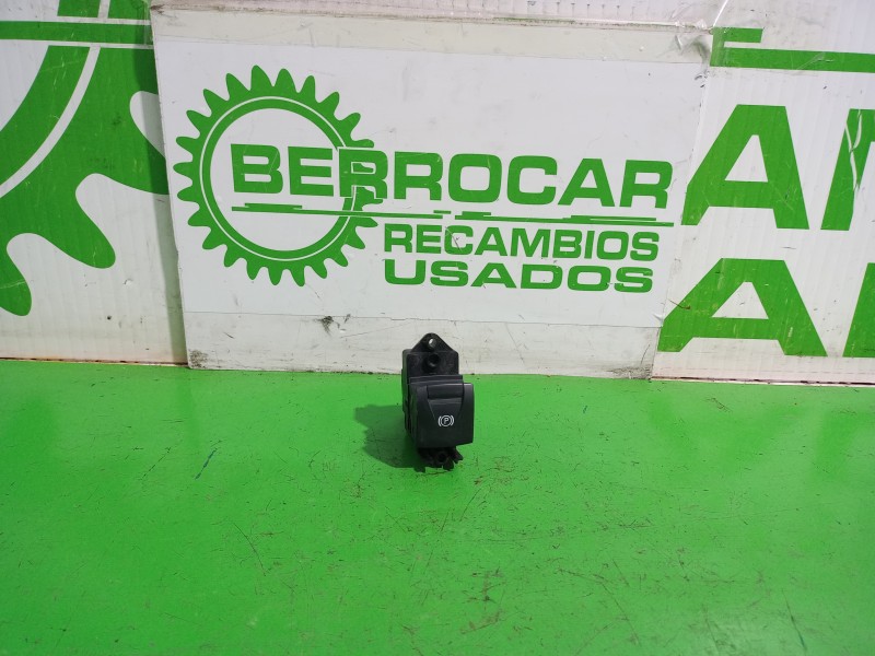 Recambio de freno de mano electrico para renault scenic iii xmod bose referencia OEM IAM 36210006R  