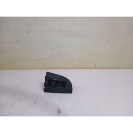 Recambio de mando elevalunas delantero derecho para audi a6 avant (4b5) 2.5 tdi quattro referencia OEM IAM 4B1959522  