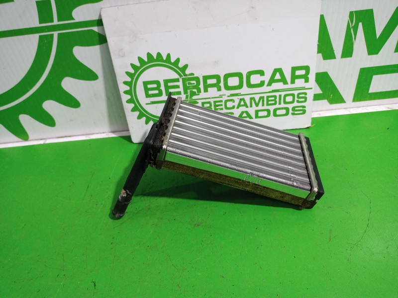 Recambio de radiador calefaccion / aire acondicionado para volkswagen passat berlina (3b3) 1.6 referencia OEM IAM 8D1819031B  