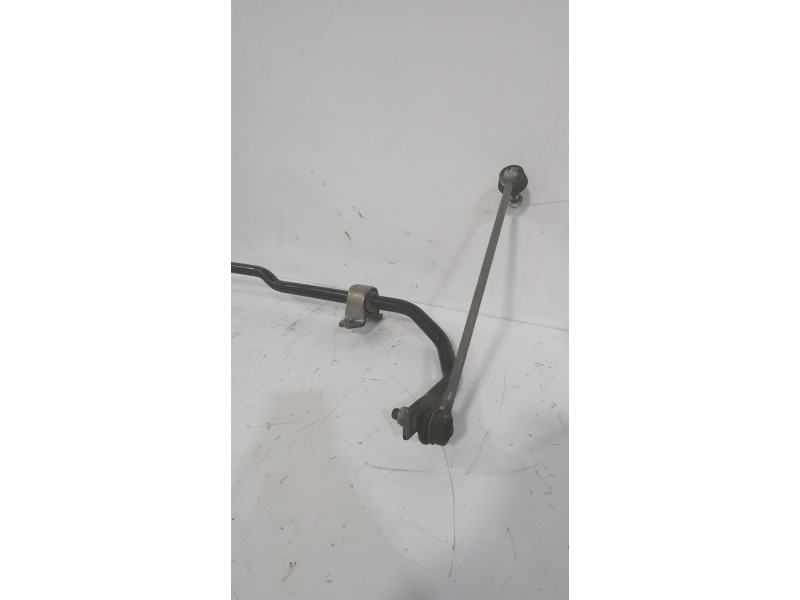 Recambio de barra estabilizadora delantera para seat leon (1p1) 1.9 tdi referencia OEM IAM 1K0411303BK  