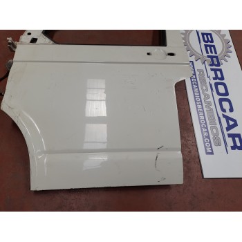 Recambio de puerta delantera izquierda para volkswagen t5 bus 1.9 tdi cat (axb) referencia OEM IAM 7E0831055G  