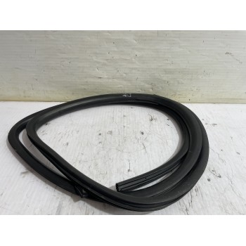 Recambio de goma contorno para volkswagen transporter t6 t6 caravelle trendline referencia OEM IAM 7E0837911B  